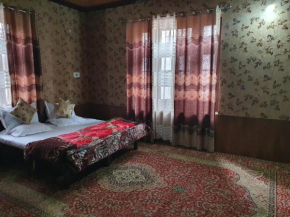 Hotel Wazir Palace